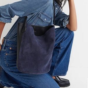 Berkeley bucket bag in leather and suede